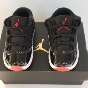 Jordan 11 Retro Low Kids Black and Red Sneakers